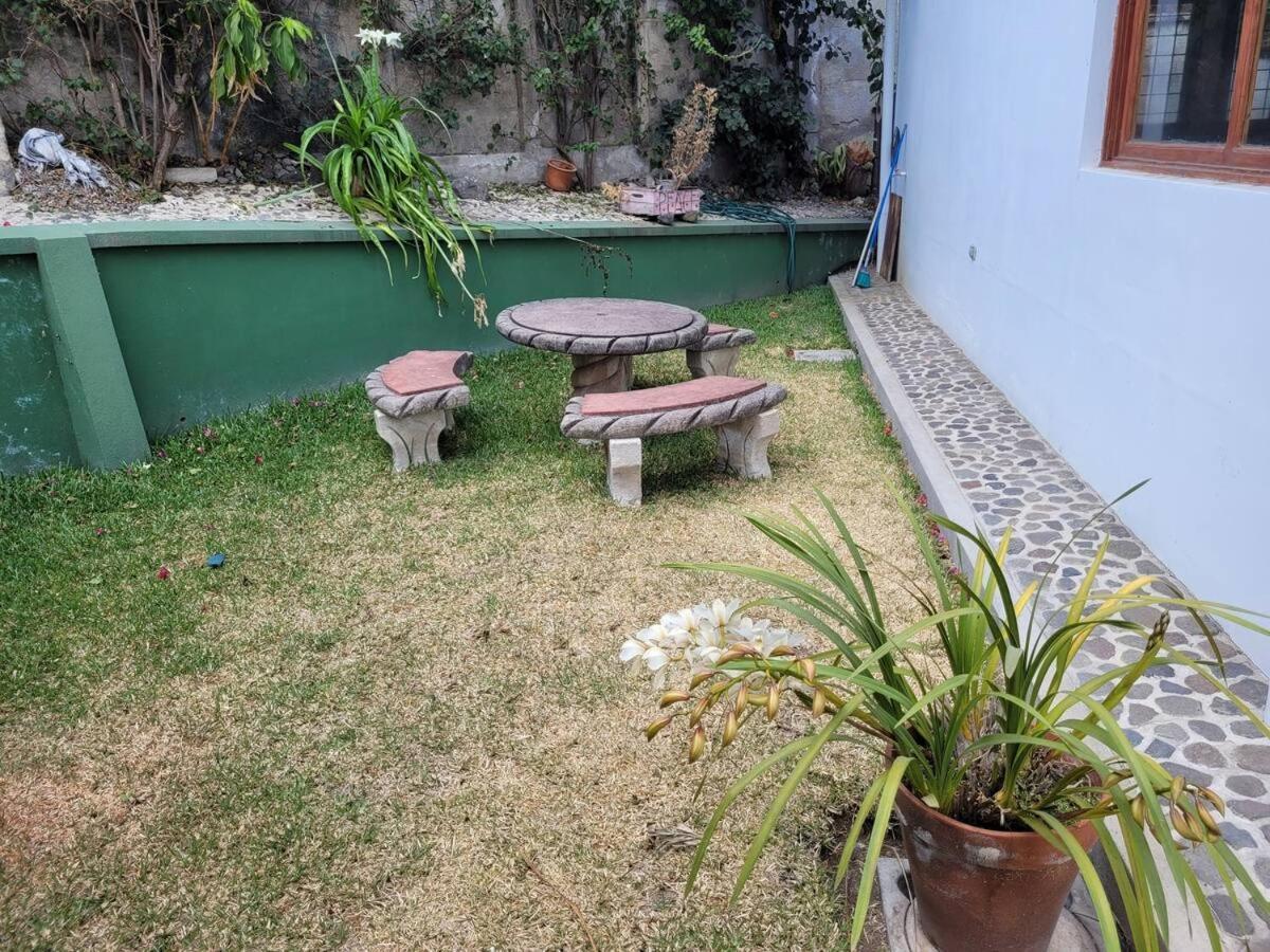 Amplia Casa Antigua Guatemala Con Pergola Y Jardin Villa Dış mekan fotoğraf