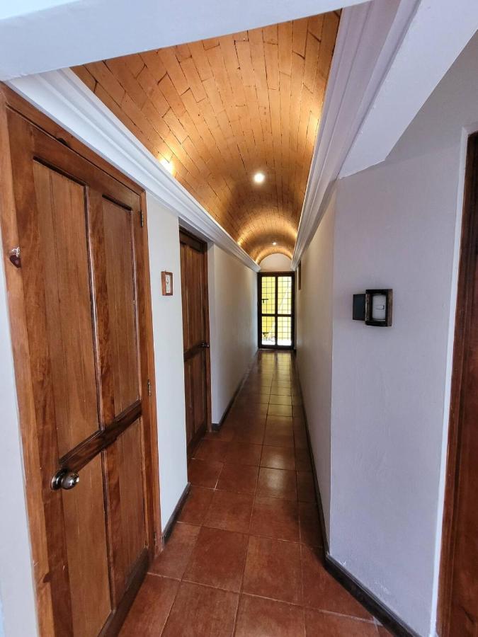 Amplia Casa Antigua Guatemala Con Pergola Y Jardin Villa Dış mekan fotoğraf